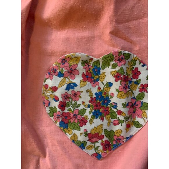 Vtg Handmade Red Apron with 2 Floral Heart Pockets - Picture 5 of 5